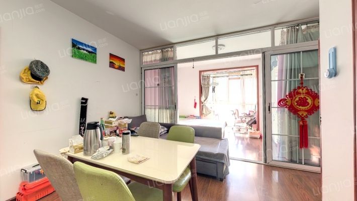 丽园C区二手房实景图