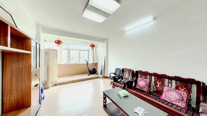 建发环中楼二手房实景图