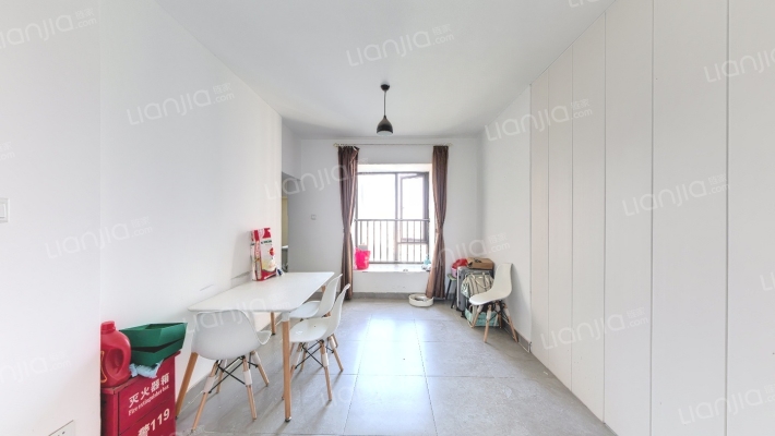 建发中央天悦二手房实景图