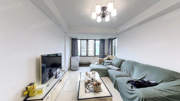 世贸湖山帝景湾南苑二手房实景图