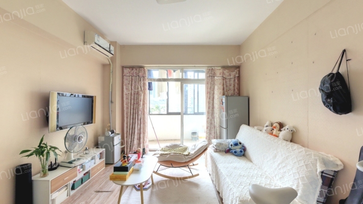 迪康银色诗典二手房实景图