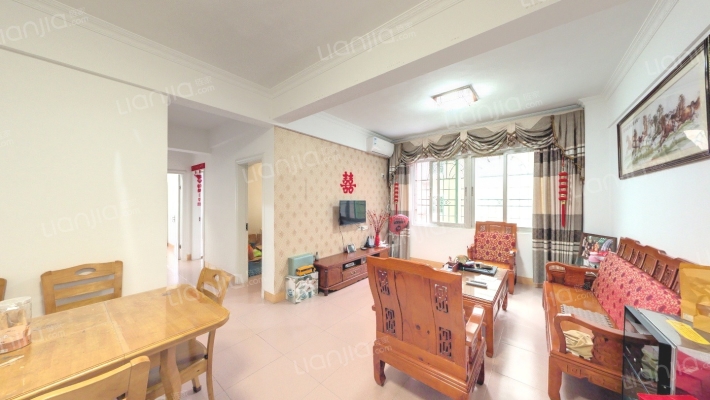 华泰广场二手房实景图