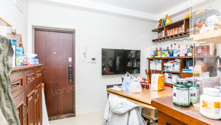 佳伟小区二手房实景图