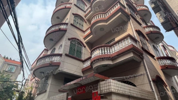 平步社区二手房实景图