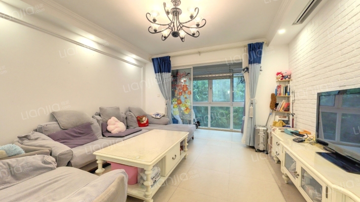 泰宝华庭(公寓)二手房实景图