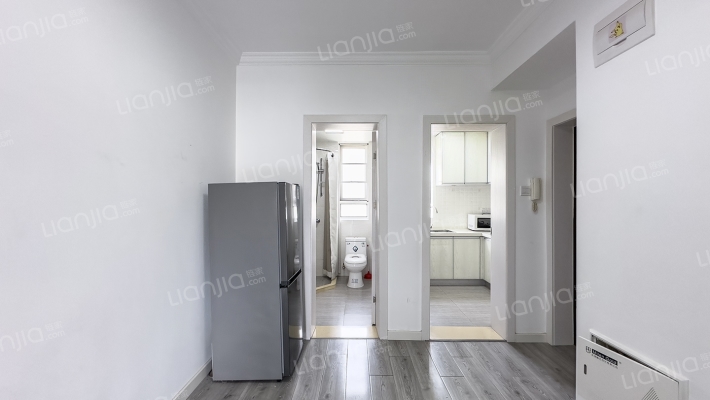 三佳花苑二手房实景图