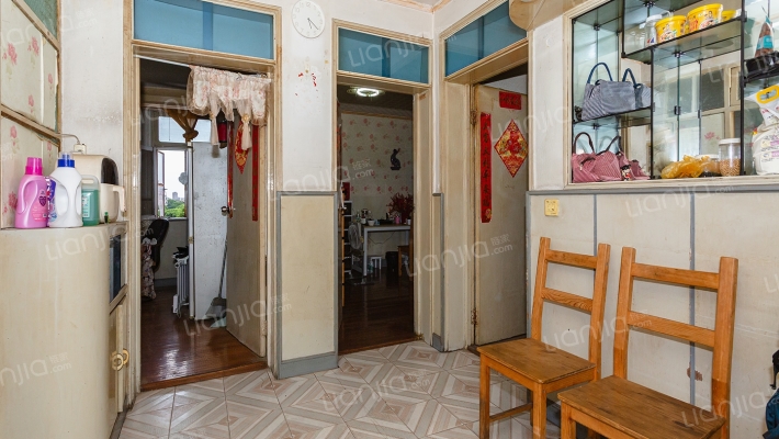 东沟三村二手房实景图