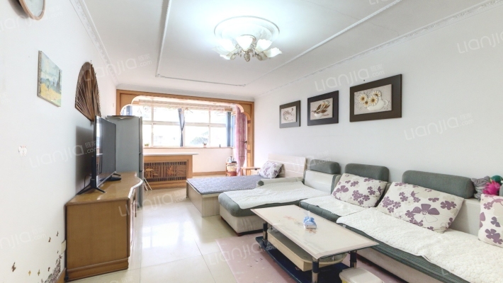 红卫小区二手房实景图