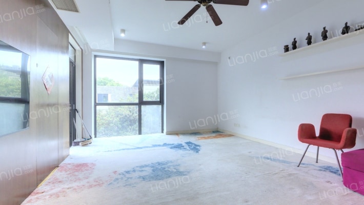 金地格林世界(柯玛仕庄园)二手房实景图