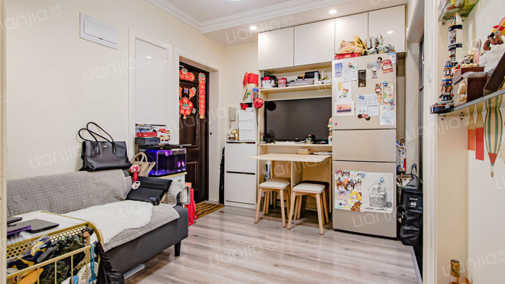 海防路559号二手房实景图