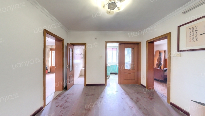 沁园新村五星小区二手房实景图