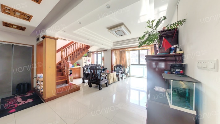 三元及地苑二手房实景图