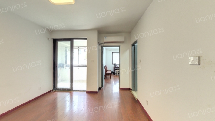 妙虹新苑二手房实景图