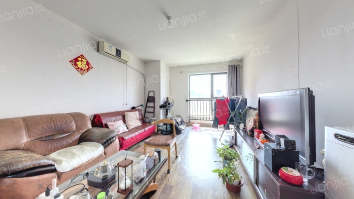 宝成雅园二手房实景图