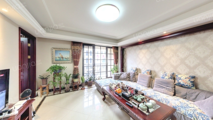 绿城全运村翡翠园A区二手房实景图