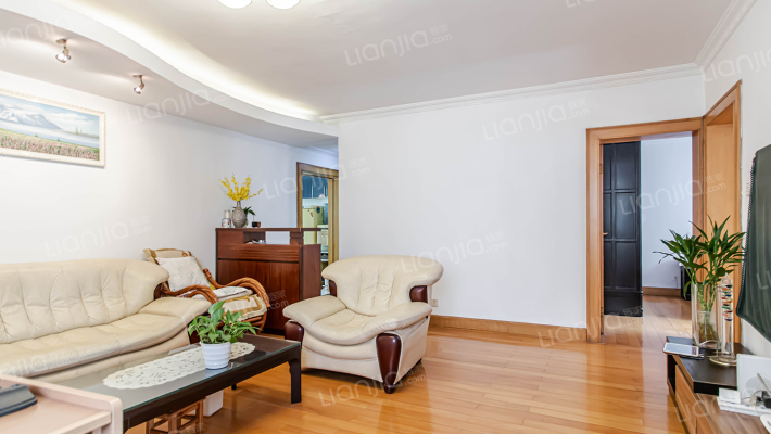 康泰公寓二手房实景图