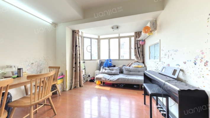 上南十村二手房实景图