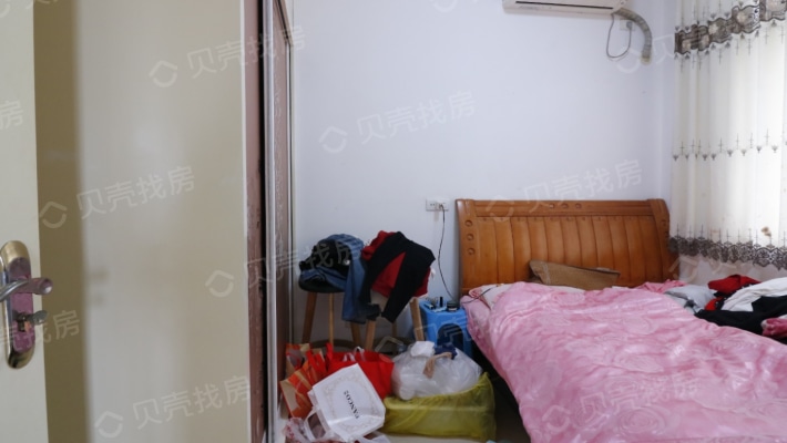 上江北两房出售，房产证在手过户方便-卧室A