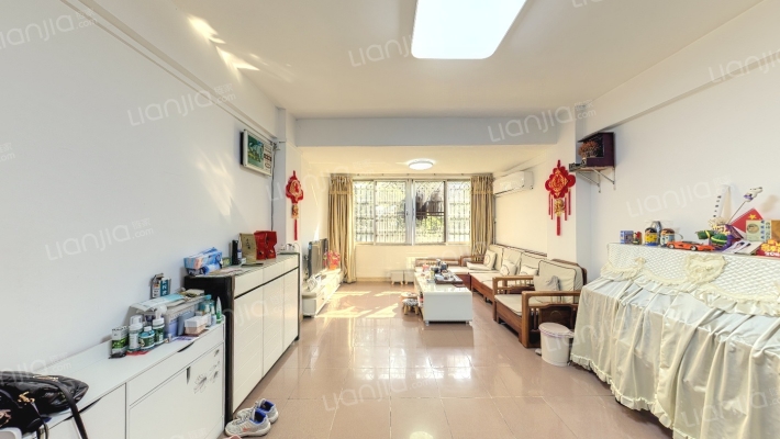 江畔楼二手房实景图