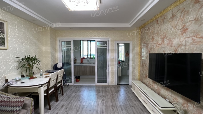 东新南路409号二手房实景图