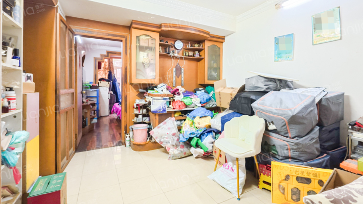 汇虹小区二手房实景图