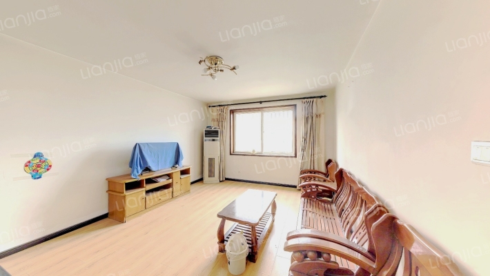 纸箱厂职工住宅小区二手房实景图