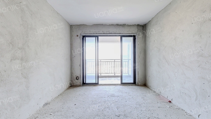 宇宏健康花城三期二手房实景图