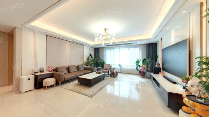 绿地海珀云翡二手房实景图