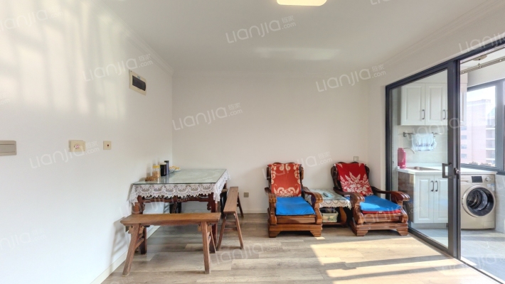 东绣苑二手房实景图