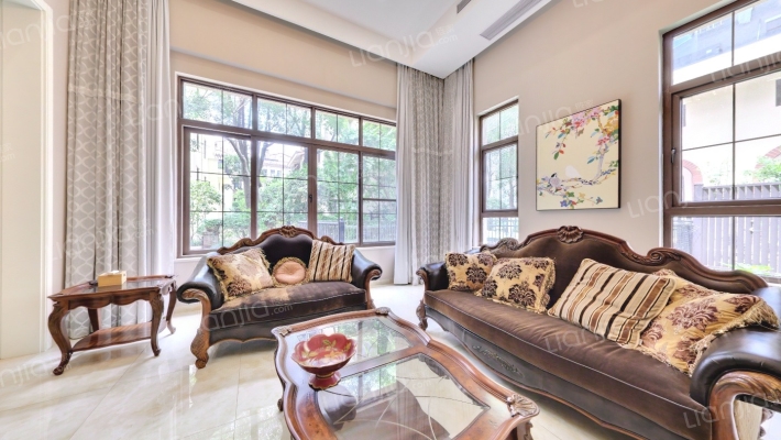 龙湖滟澜山(别墅)二手房实景图