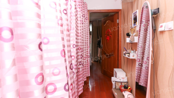 黄兴路1039弄二手房实景图