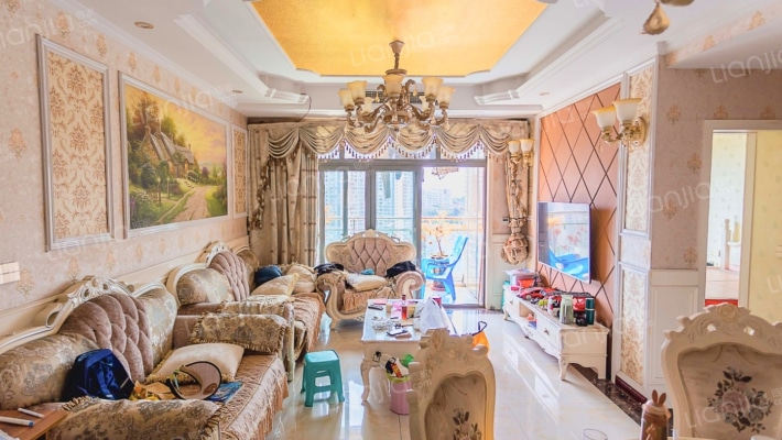 财富广场二手房实景图