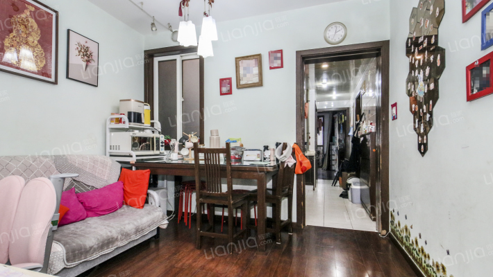 番禺路222弄二手房实景图