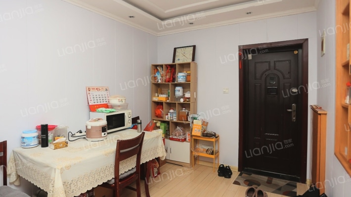 东吴路82号二手房实景图