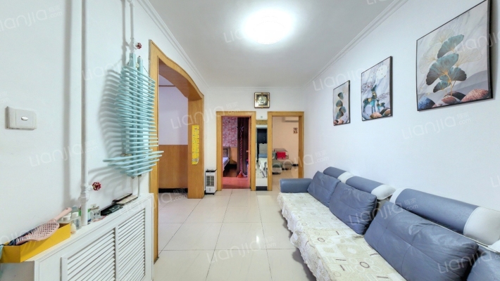 新石小区二手房实景图