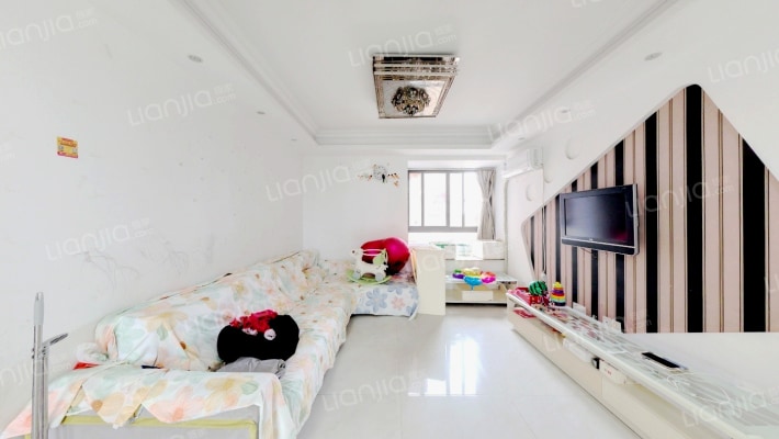 万派城二手房实景图