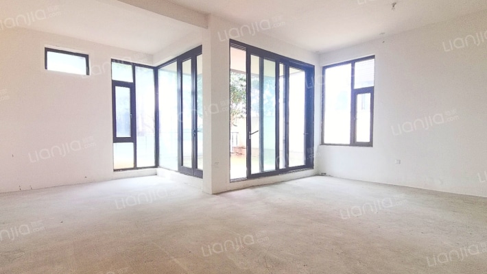 麓湖生态城蓝花屿二手房实景图