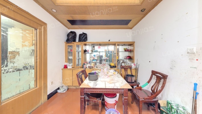 东莺新村二手房实景图