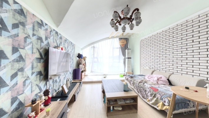 卧龙山庄二手房实景图