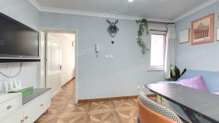 团结湖公寓二手房实景图