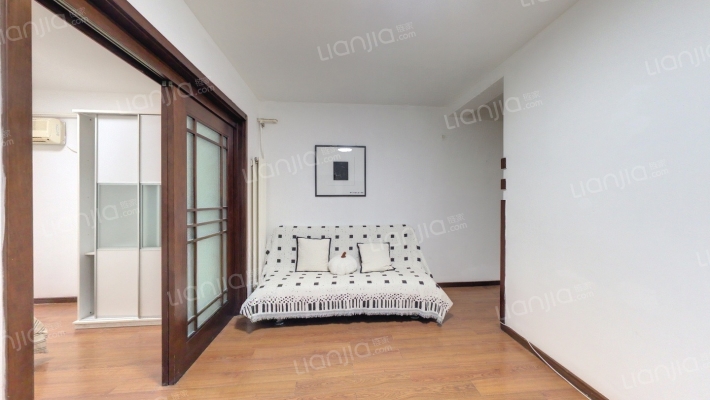 禄米仓胡同二手房实景图