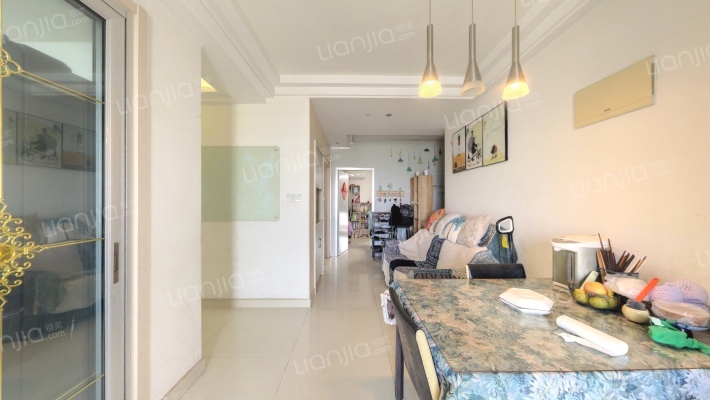 阿卡迪亚五区二手房实景图