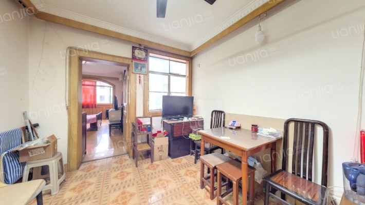 静安新城十区二手房实景图