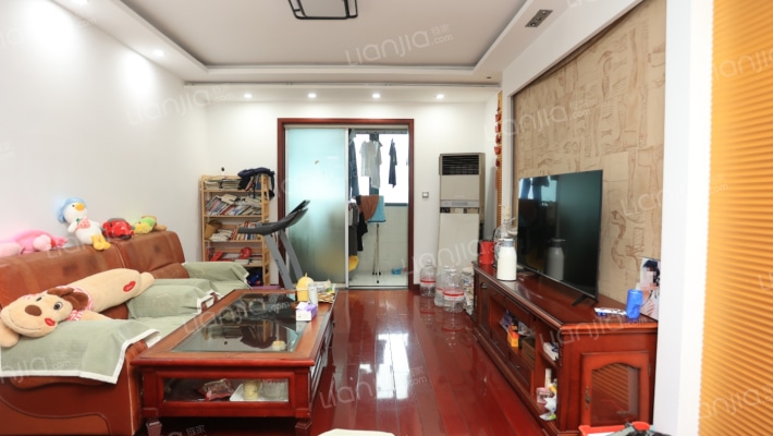 九洲花园二手房实景图