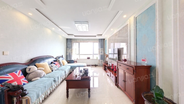 万科东湾半岛A区二手房实景图