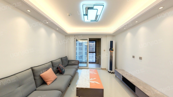 中南樾府二手房实景图