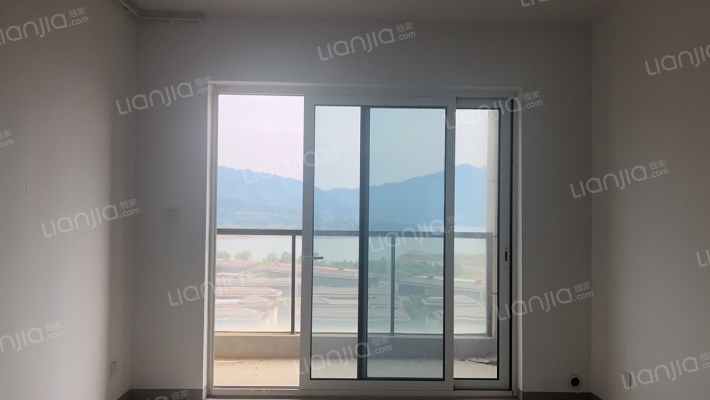 悦湖湾花园二手房实景图