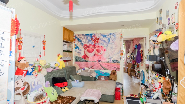 新华小区（龙吴路5599弄）二手房实景图