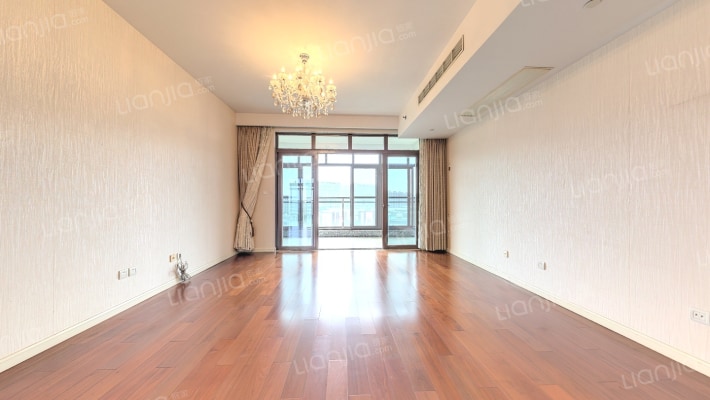 加州水郡二手房实景图