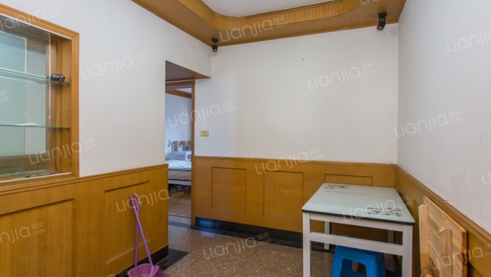 桃浦一村海棠苑二手房实景图